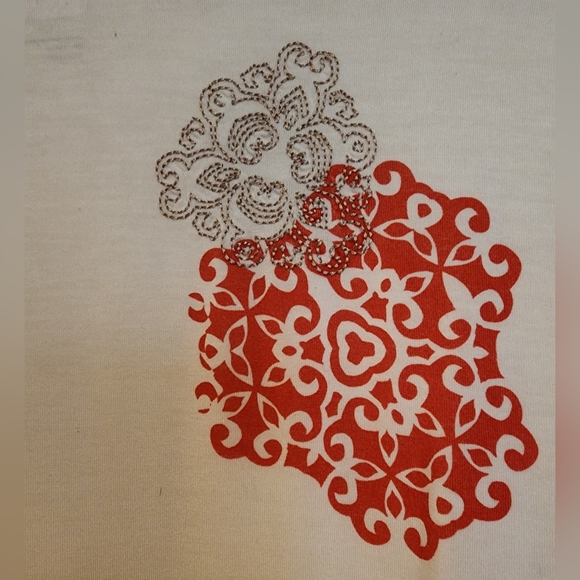 MARMOT Cream Scoop Neck Athletic Performance Pullover Embroidery Print Top  XL - Picture 6 of 12